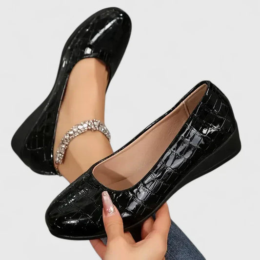 Elara Orthopedic Shoes - All-Day Comfort and Superior Support