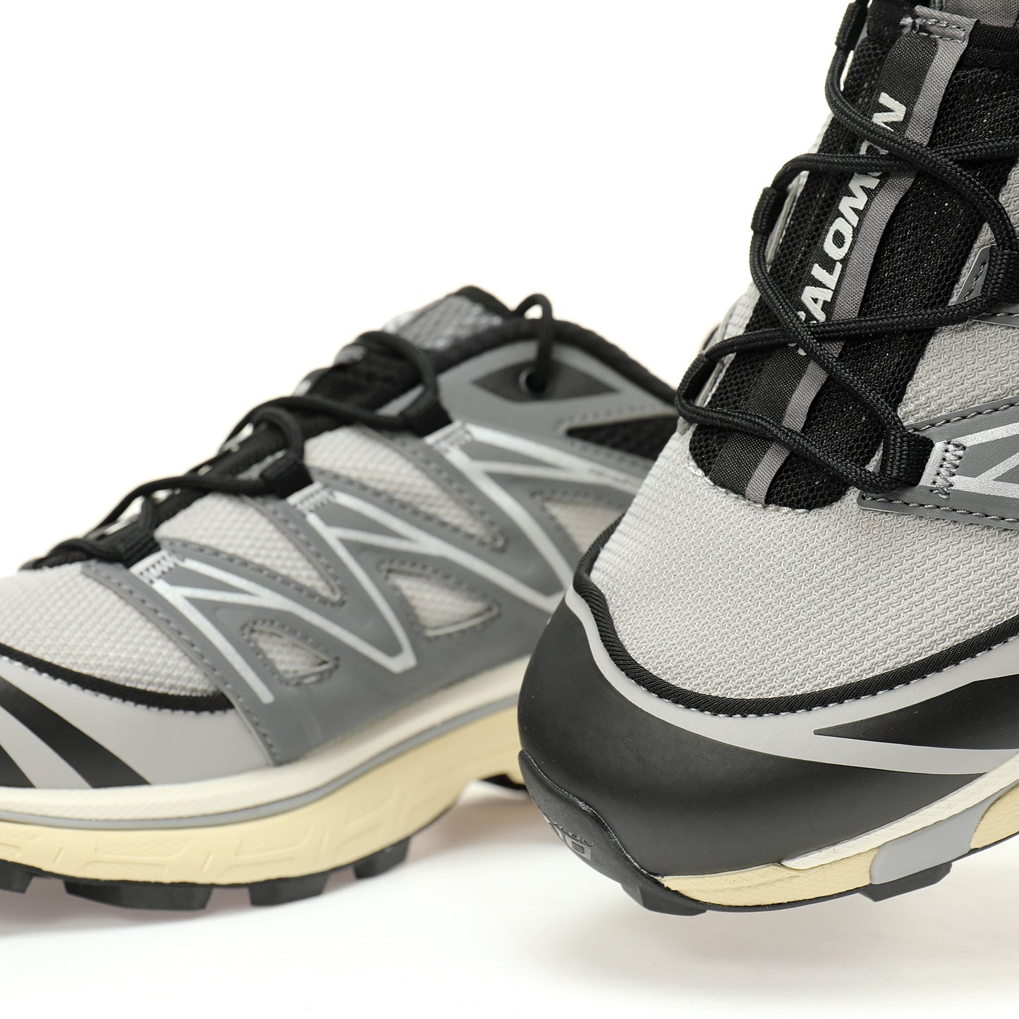 Salomon XT-6 GTX Outdoor Sports Shoes Collection   Silver / Black
