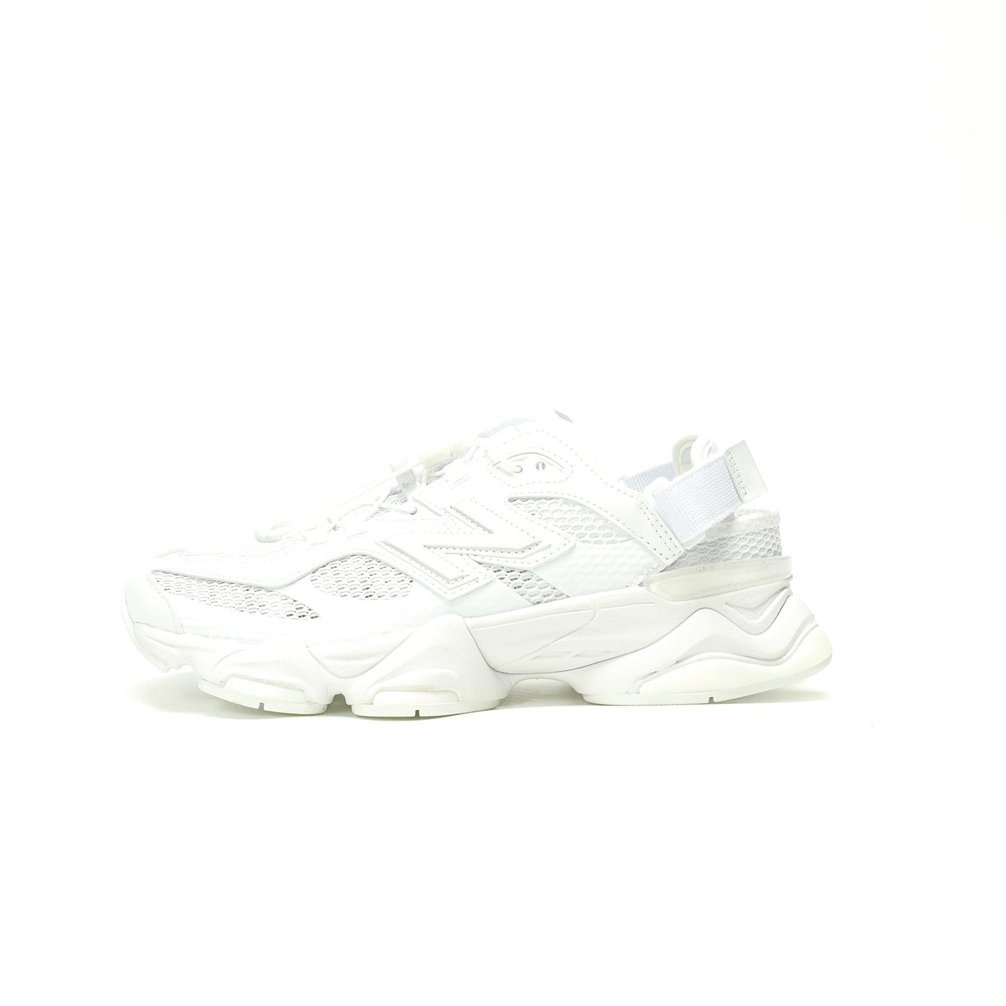 New Balance U9060 Sneaker  Mesh surface / White