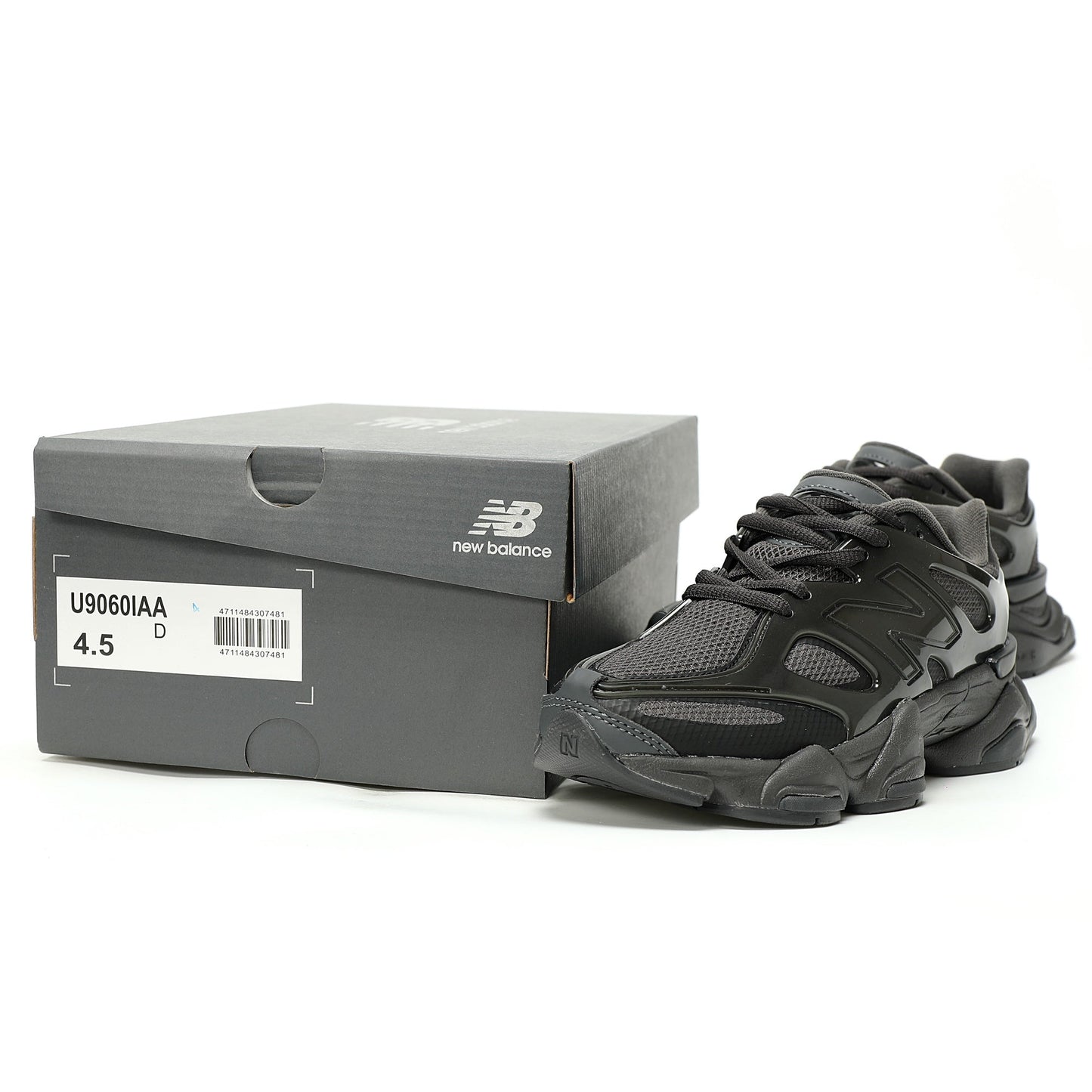 New Balance 9060 Sneaker    TPU / Black