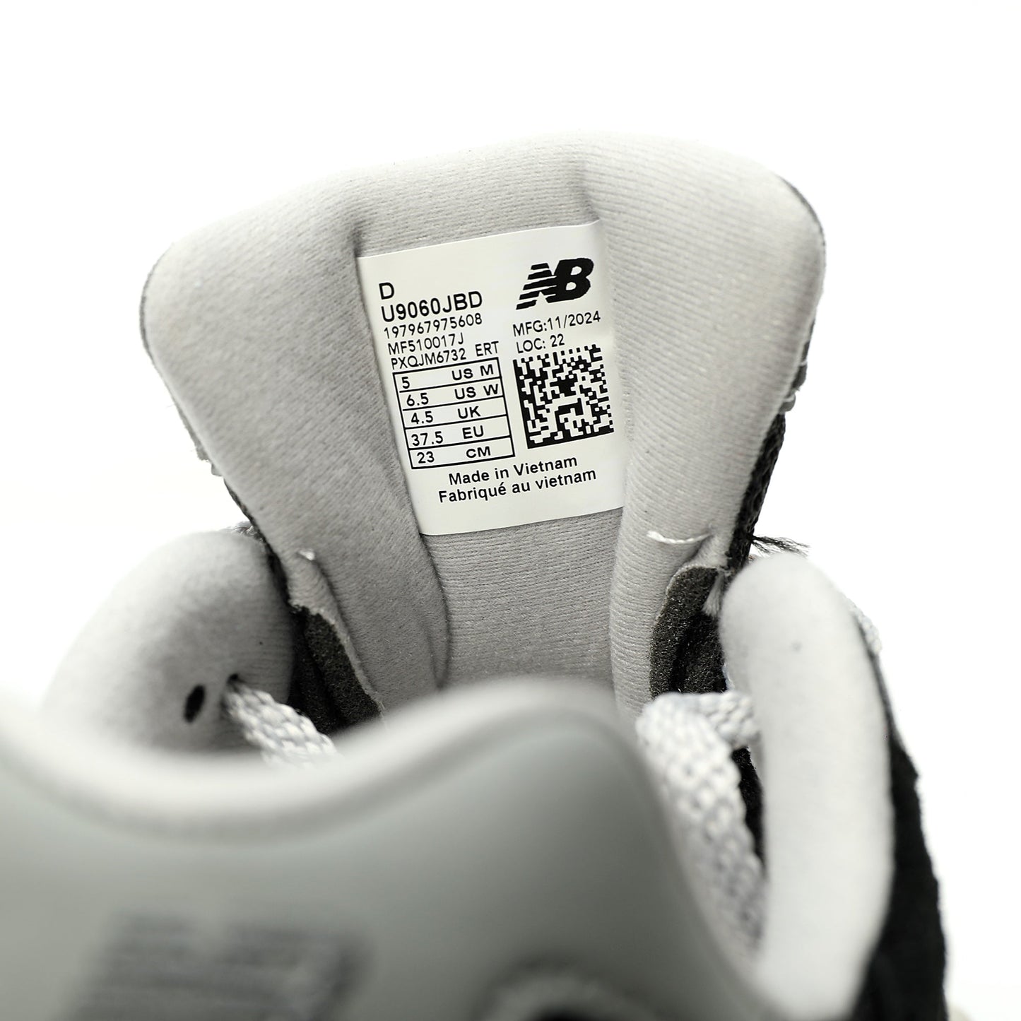 New Balance 9060 Sneaker   Black/Grey
