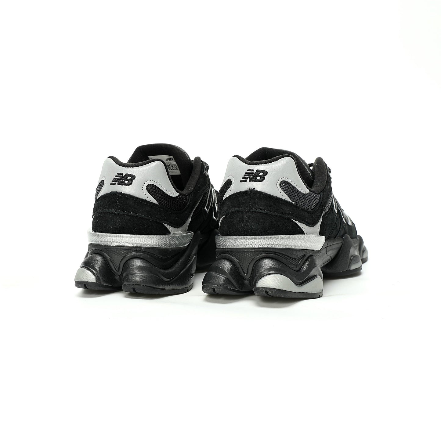 New Balance 9060 Sneaker   Black / Grey / Silver