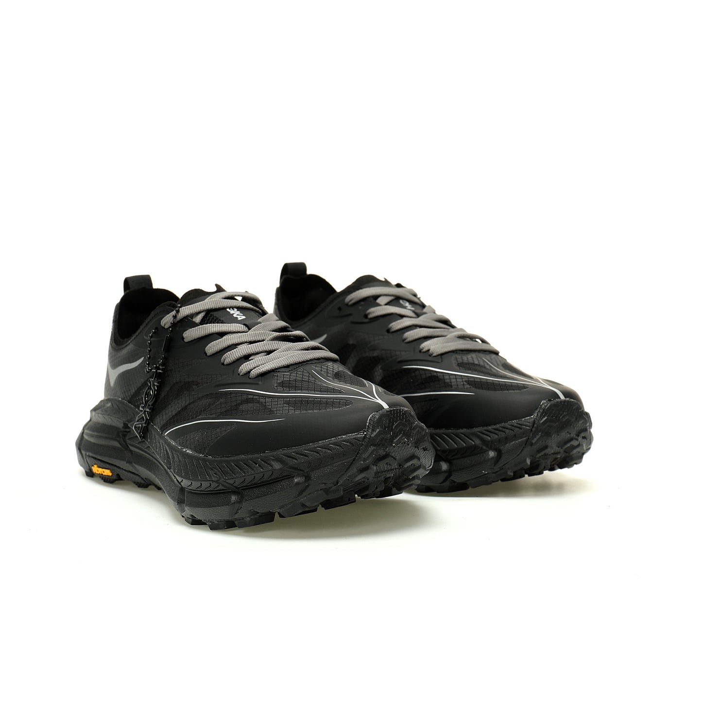 HOKA Mafate Speed 2 Low | Trail Running Shoes   Black / Silver
